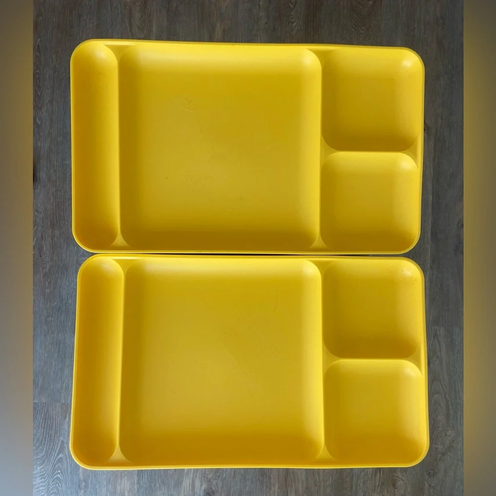 (8) Vintage Tupperware Slotted Food Lunch Dinner Trays - Picture 4 of 9